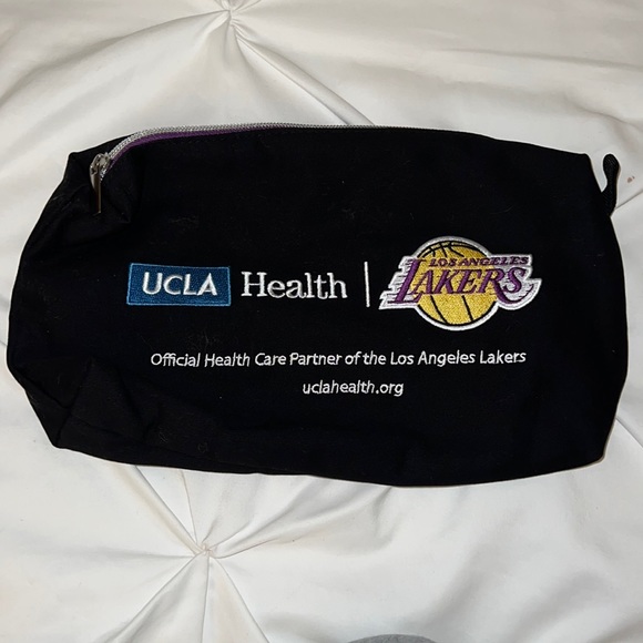 UCLA x Lakers Cosmetics Bag - Picture 1 of 6